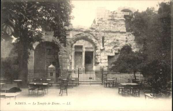 Nimes Tempel Diane
