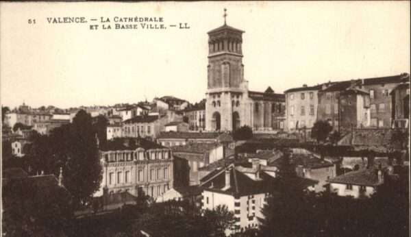 Valence 26 Valence Cathedrale Basse Ville