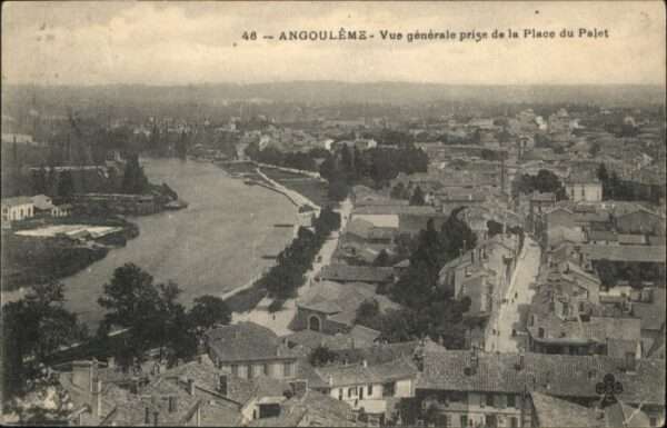 Angouleme Place Palet