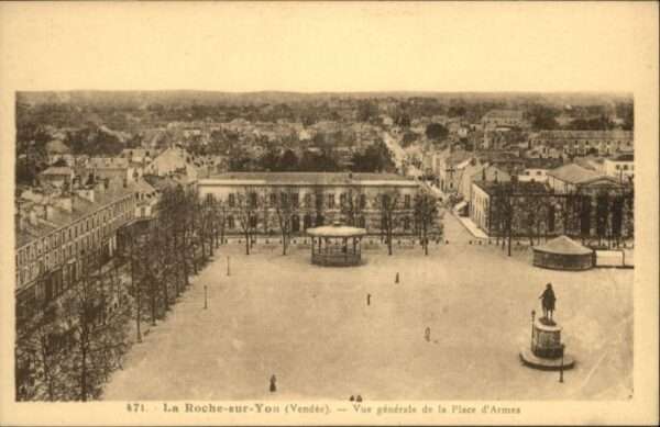 La Roche-sur-Yon Place d_Armes
