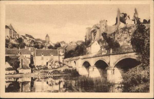 Angles-sur-l Anglin Chateau Pont Anglin