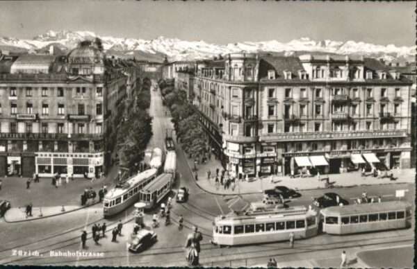 Zuerich ahnhofstrasse