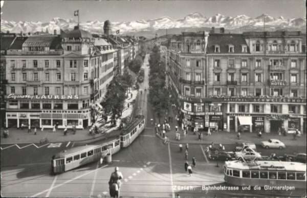 Zuerich ahnhofstrasse