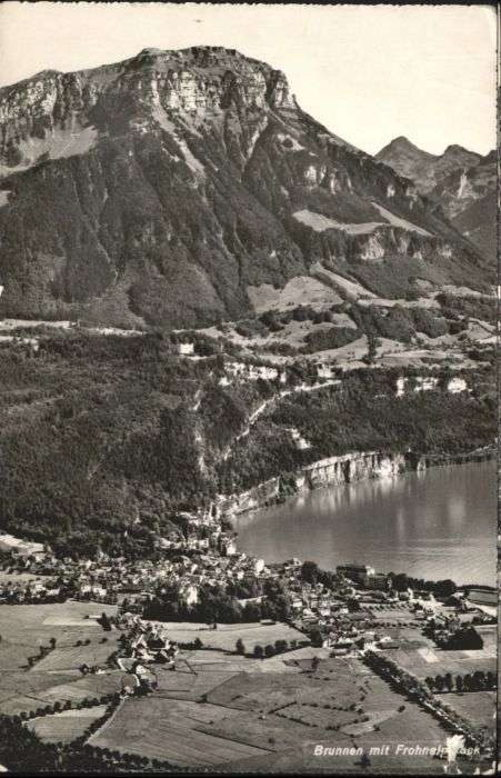 Brunnen SZ Frohnalpstock