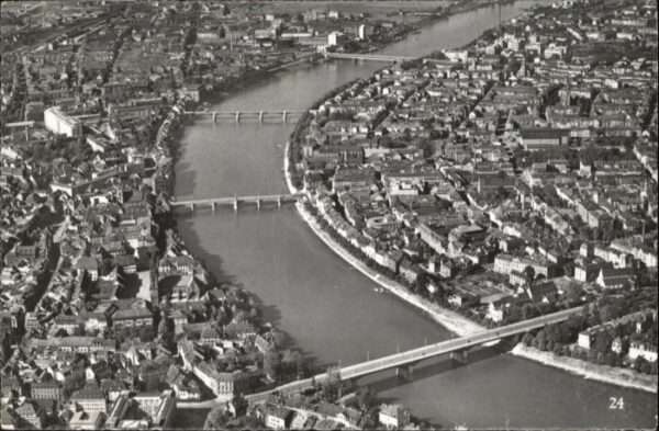 Basel BS Basel Fliegeraufnahme Rheinbrücken