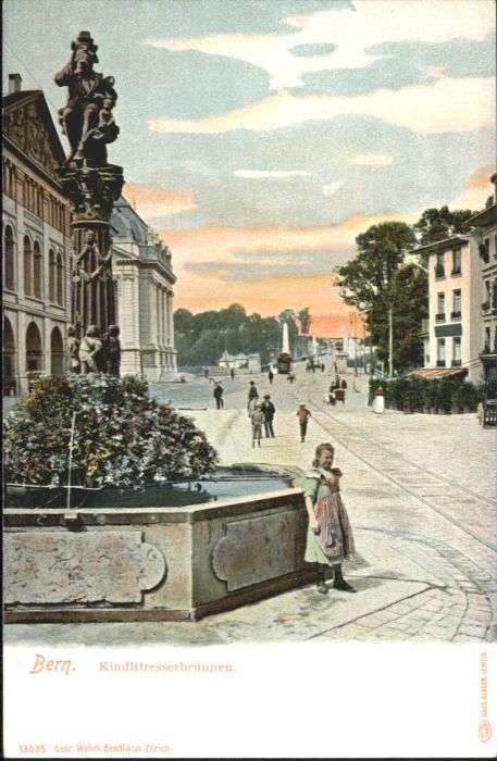 Bern BE Bern Kindlifresserbrunnen Strassenbahn