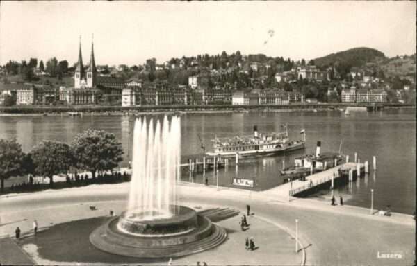 Luzern LU Luzern Brunnen Schiff