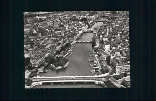 Zuerich uaibrücke Fliegeraufnahme Kirche  x