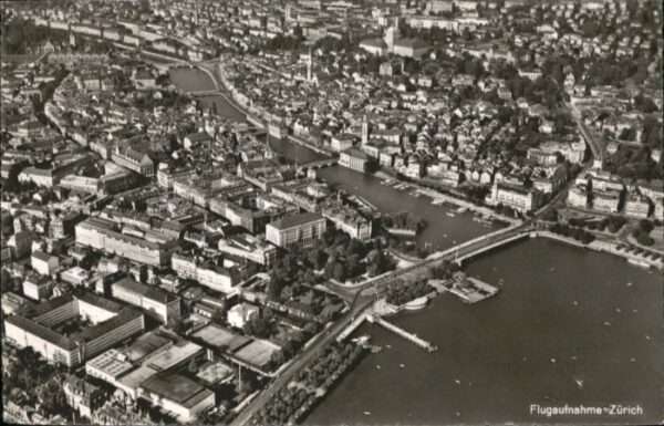 Zuerich liegeraufnahme