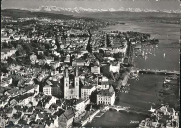 Zuerich liegeraufnahme