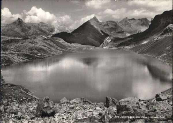 Julier Pass Crevasalva See