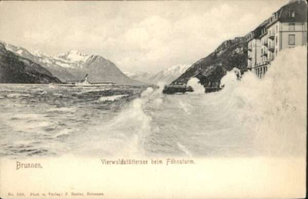Brunnen SZ Vierwaldstättersee Schiff Föhrsturm *