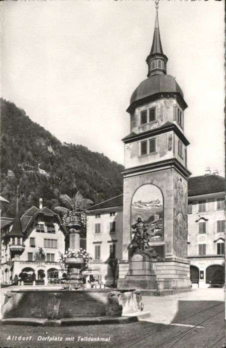 Altdorf  UR Altdorf_SH Dorfplatz Tell Denkmal