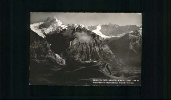 Grindelwald Bergstation First Schreckhorn Mettenber