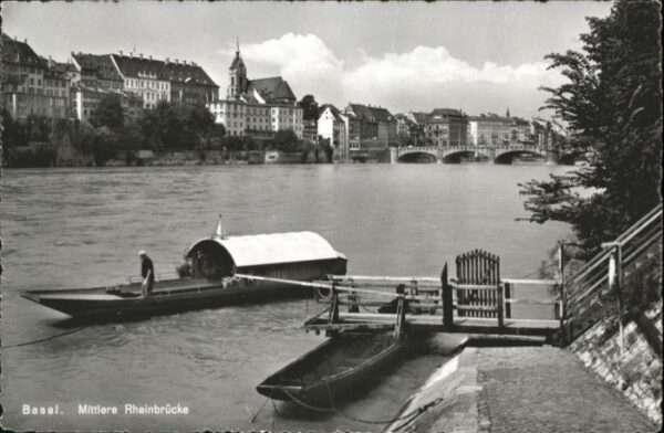 Basel BS Basel Mittlere Rheinbrücke Schiff