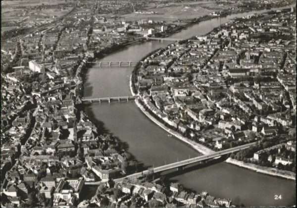 Basel BS Basel Fliegeraufnahme Rheinbrücken