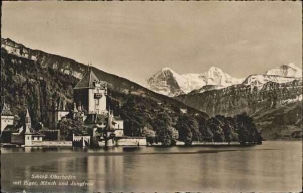 Oberhofen Thunersee Oberhofen Schloss Eiger Mönch Jungfrau