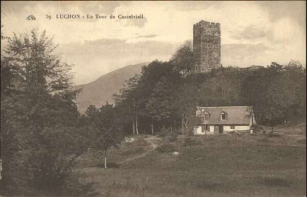 Luchon Haute-Garonne Luchon Tour Castelvieil