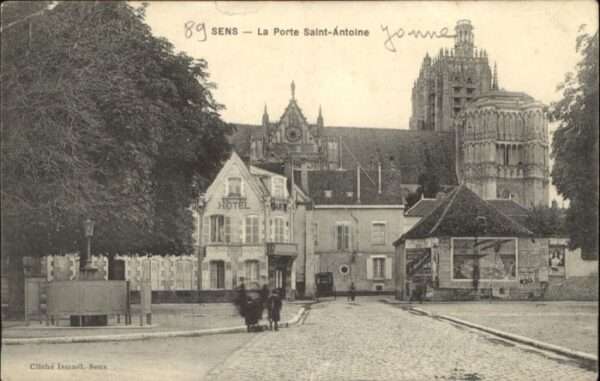 Sens 89 Sens Porte Saint-Antoine Hotel