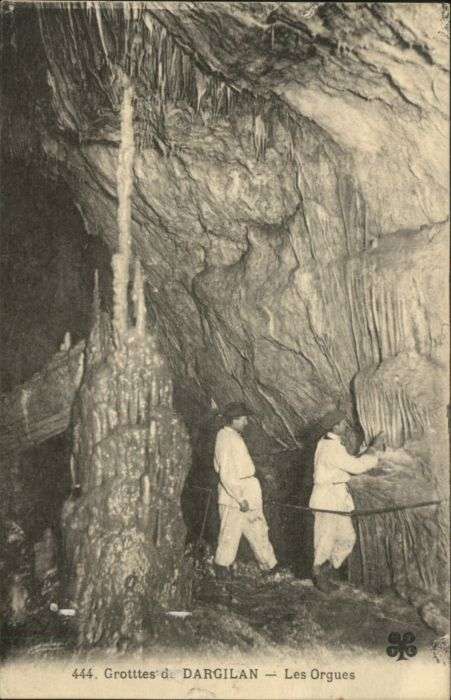 Hoehlen Caves Grottes Grotte_Dargilan Höhle Orgues