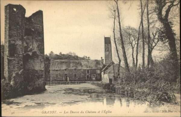Gratot Douves Chateau Eglise