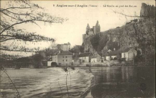 Angles-sur-l Anglin Vienne Moulin Ruines