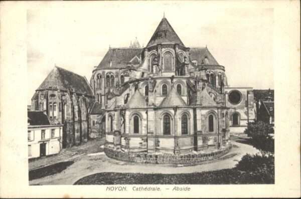 Noyon Cathedrale Abside