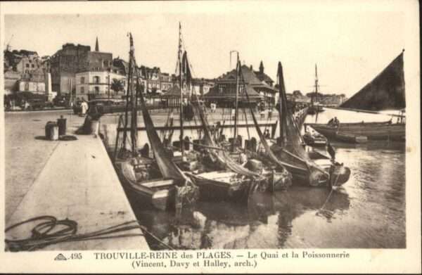Trouville Hafen Schiff