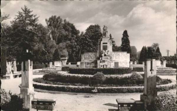 Vierzon Square Lucien Beaufrere