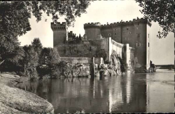 Tarascon Bouches-du-Rhone Tarascon Schloss