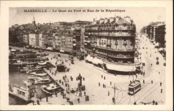 Marseille Bouches-du-Rhone Marseille  Le Quai du Port Rue de la Re