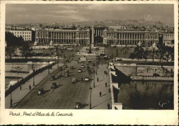 Paris Concord Square