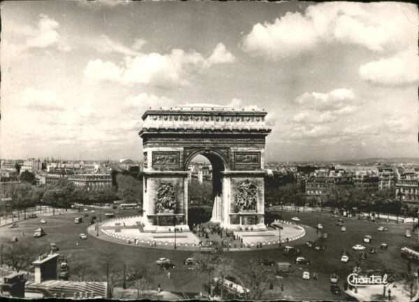 Paris Place de l'Etoile L'Arc de Triomphe