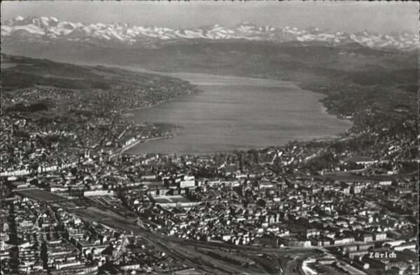 Zuerich liegeraufnahme