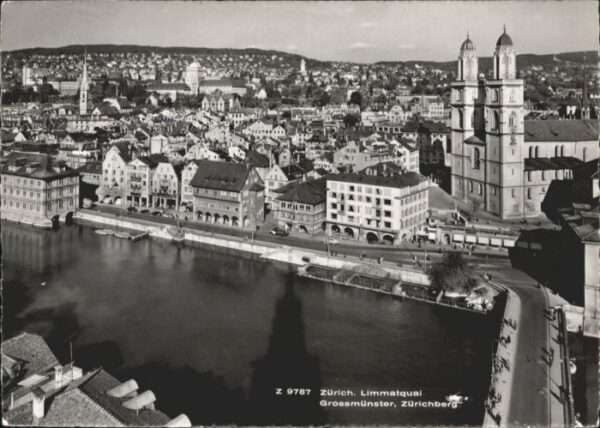 Zuerich immatquai Grossmünster Zürichberg *