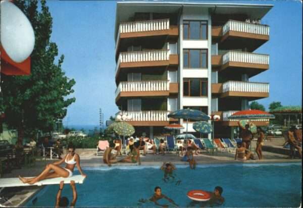 Gabicce Mare Hotel Majestic Schwimmbad