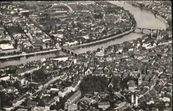 Basel BS Basel Fliegeraufnahme Wettsteinbrücke M