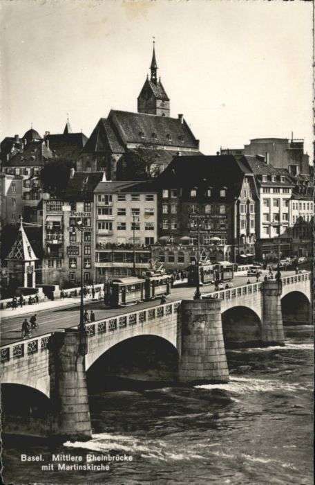 Basel BS Basel Mittlere Rheinbrücke Martins Kirc