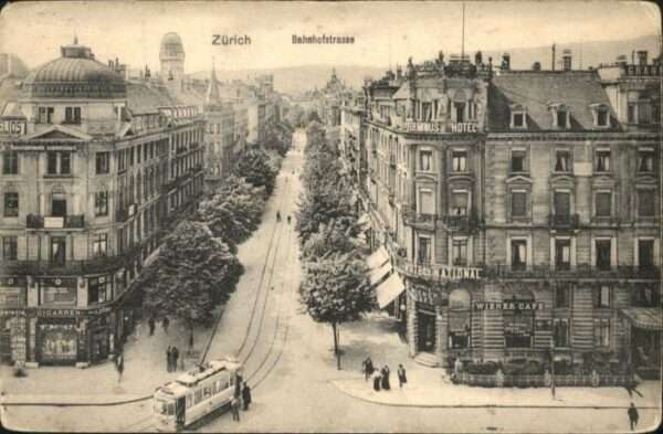 Zuerich ahnhofstrasse Strassenbahn