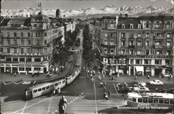 Zuerich ahnhofstrasse Glarneralpen Strassenbahn