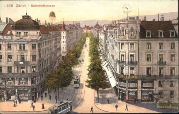 Zuerich ahnhofstrasse Strassenbahn