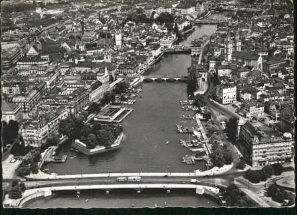 Zuerich liegeraufnahme Quaibrücke Limmat x