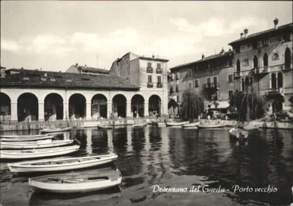 Desenzano Garda Porto vecchio Boot