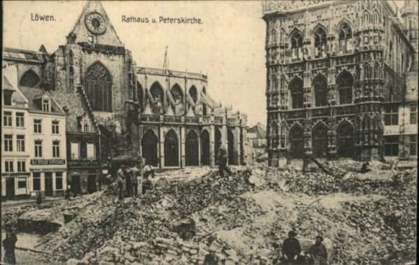 Loewen Louvain Löwen Rathaus Peterskirche Zerstörung x