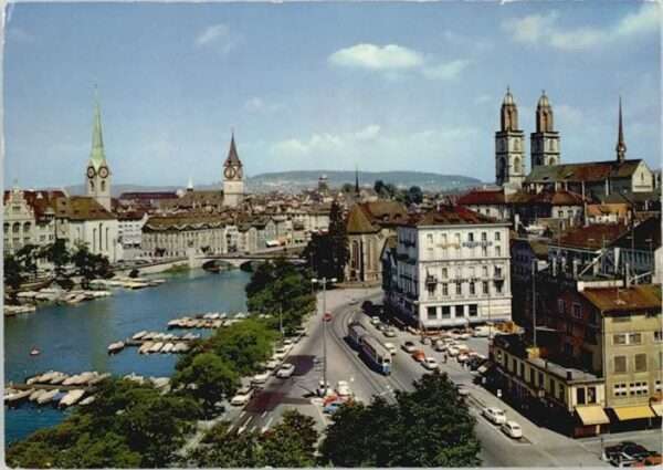 Zuerich raumünster St.Peters Kirche Grossmünste
