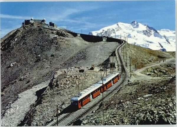 Zermatt VS Zermatt Gornergratbahn