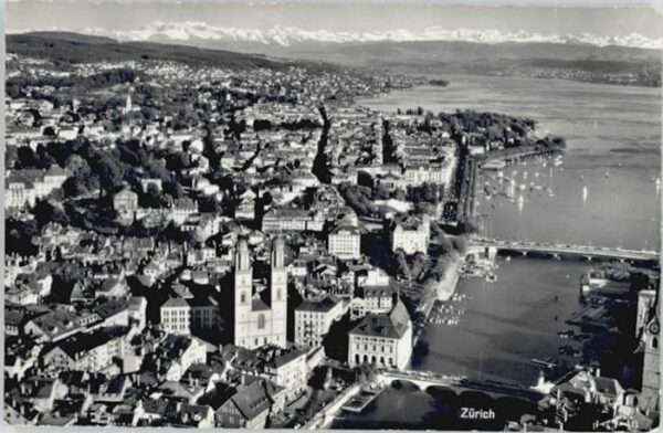 Zuerich liegeraufnahme