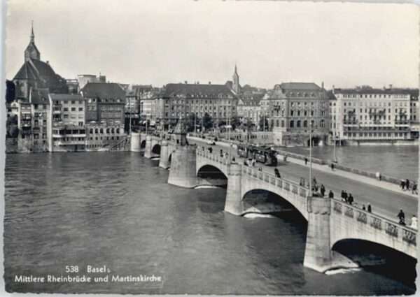 Basel BS Basel Mittlere Rheinbrücke Martins Kirc