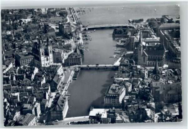 Zuerich liegeraufnahme
