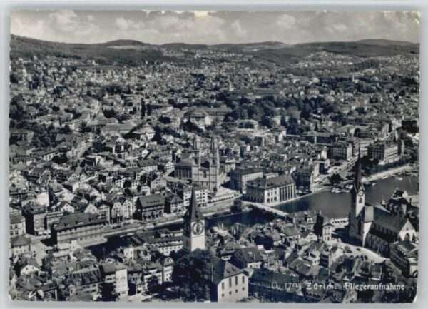 Zuerich liegeraufnahme